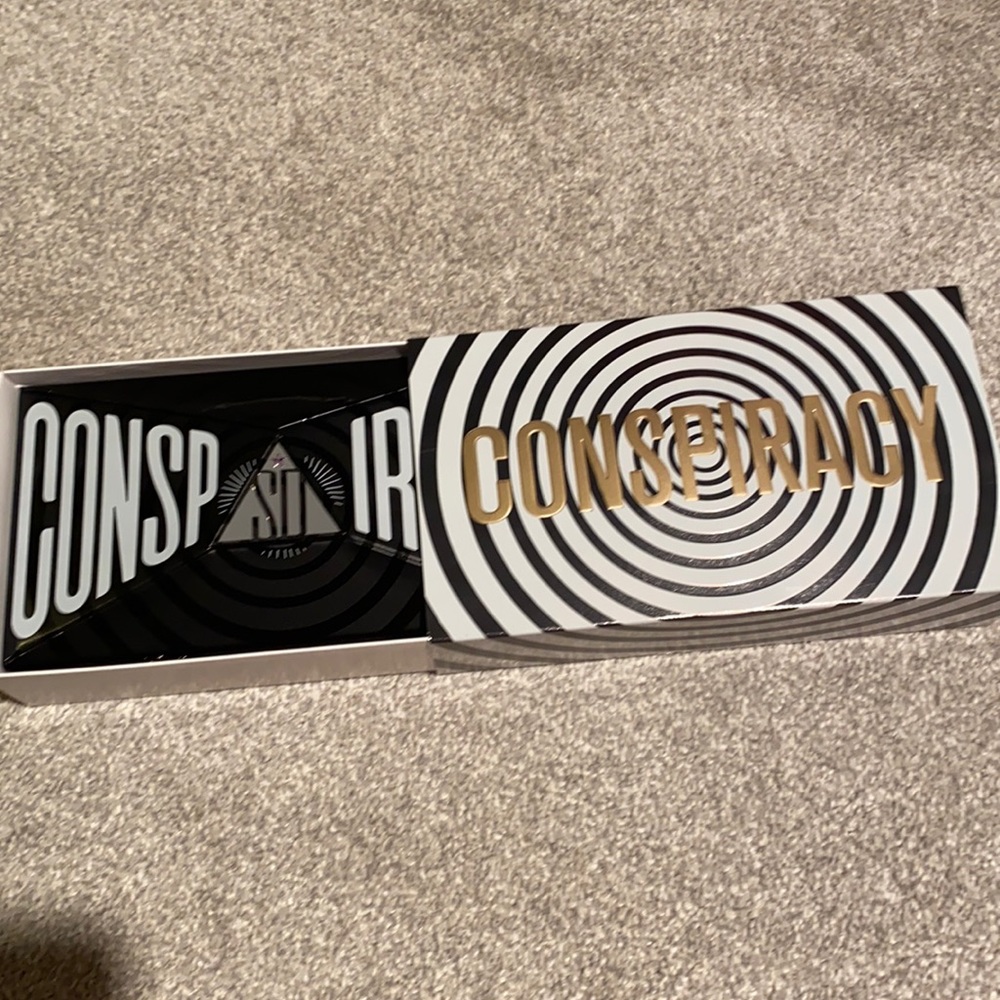 JSC x Shane Dawson Conspiracy Palette